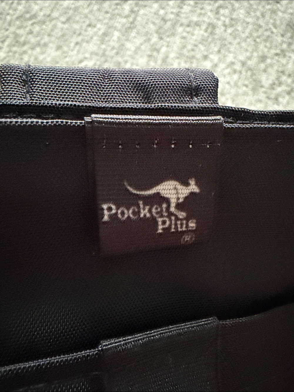 Magnetic Pocket Plus - Picture 2 of 7